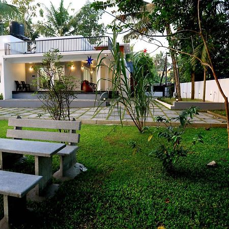 Serene Retreat Kochi Ngoại thất bức ảnh